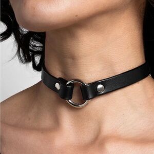 Zana Bayne black leather choker